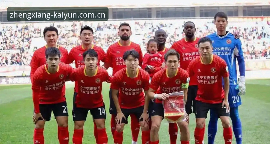 辽宁铁人夏窗换将深度分析：三中卫体系下的本土边卫与后腰选择